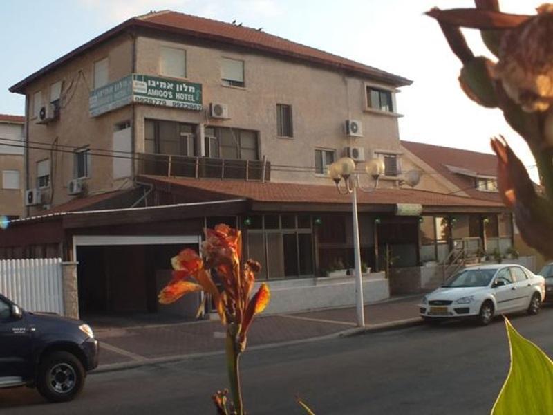 Amigo Hotel On The Beach Nahariya Eksteriør billede